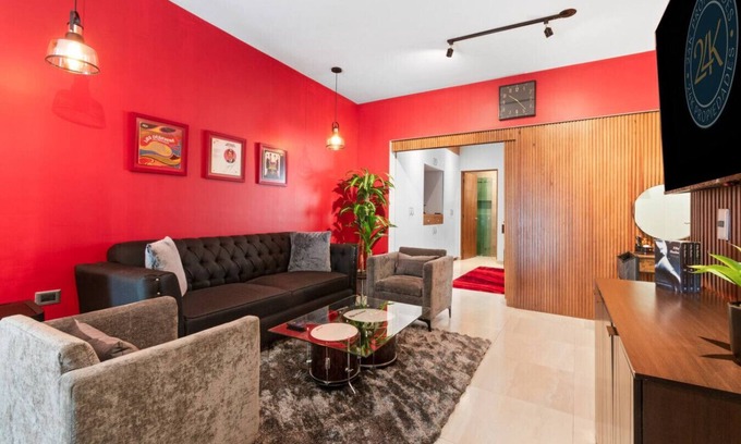 Durango Apartment | Red Vibe Music Decor | King Bed + Parking + Office
