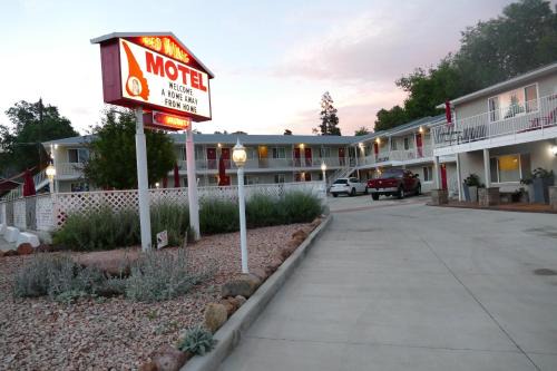Manitou Springs Hotel | Red Wing Motel