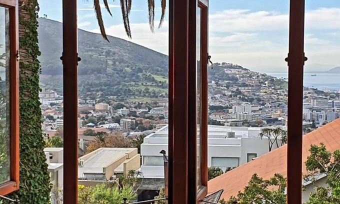 Cape Town City Centre House | Redbourne Hilldrop B&B