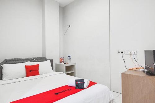 Siwalankerto House | RedDoorz at Siwalankerto Surabaya