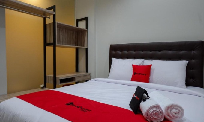 Semarang House | RedDoorz @ Jalan Kartini Semarang
