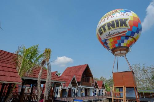 Kebumen Resort | RedDoorz @ Kampoeng Etnik Kebumen 2