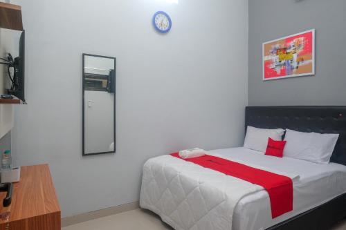 Banaran Hotel | RedDoorz Near Dr Oen Solo Baru Hospital