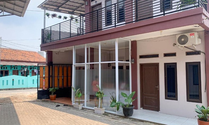 Serang Hotel | RedDoorz near FKIP UNTIRTA Serang