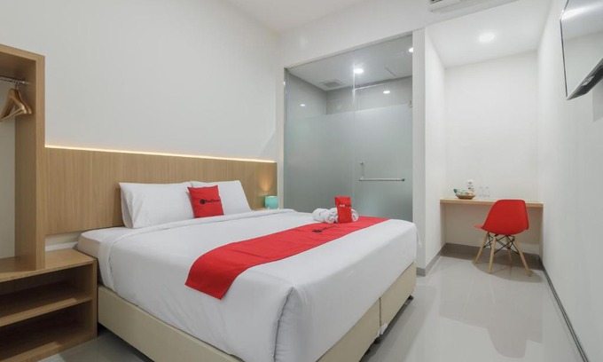 Pekanbaru House | RedDoorz near Mall SKA Pekanbaru