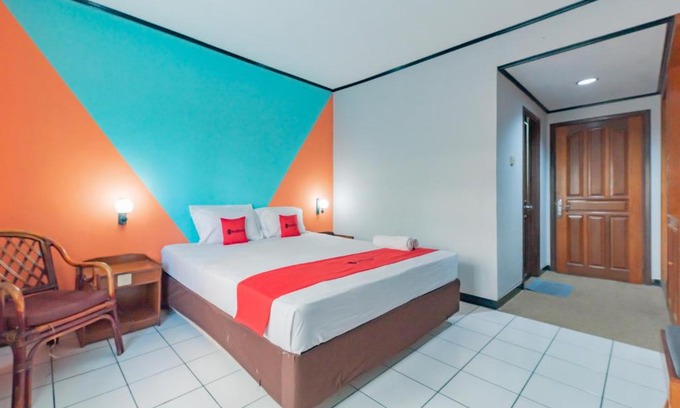 Balikpapan Hotel | RedDoorz near Plaza Balikpapan