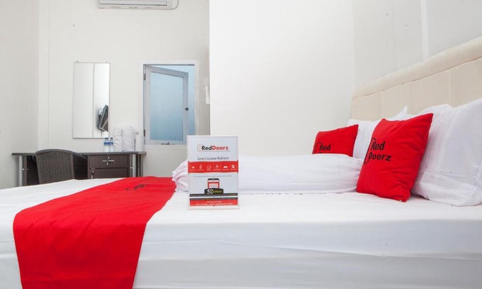 Setiabudi House | RedDoorz near Telkom Corporate University