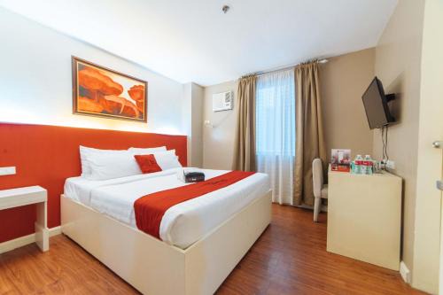 Barangay Poblacion Hotel | RedDoorz Plus at Hotel Metro Kalibo