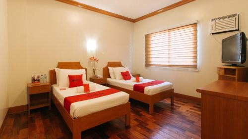 Gerona Hotel | RedDoorz Premium @ Nick Hotel Gerona Tarlac