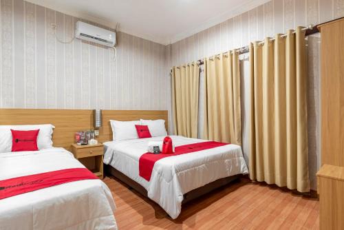Malang House | RedDoorz Syariah @ Danau Kerinci Sawojajar