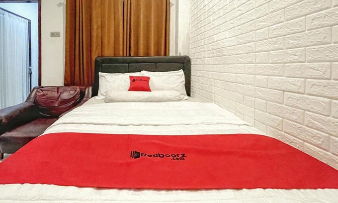 Mataram House | RedDoorz Syariah near Siloam Hospital Mataram