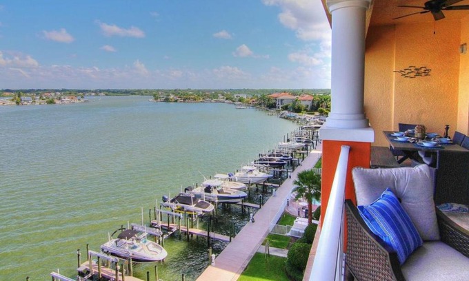 Redington Shores Hotel | Redington Shores Yacht Tennis Club Las Palmas 604