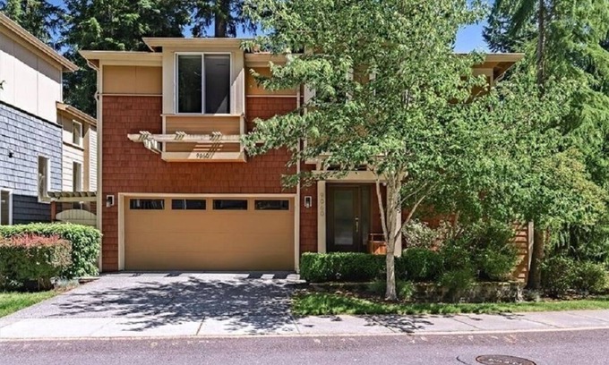 Education Hill House | Redmond Hideaway Home - spacious, quiet, and close to everything!