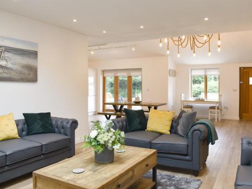 Irby House | Redstones Cottage