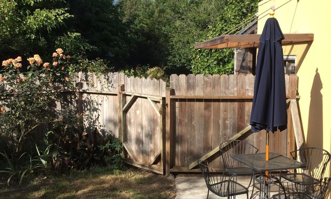Jacoby Creek House | Redwood coast farm stay