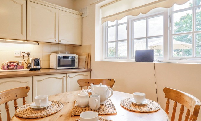 Covington Cottage | Redwood Cottage