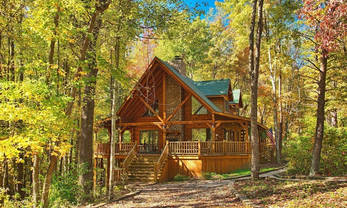 Rockbridge Cabin | Redwood Lodge Hocking Hills-Covered Porches, Firepit, Hot Tub, Rec Room, WiFi