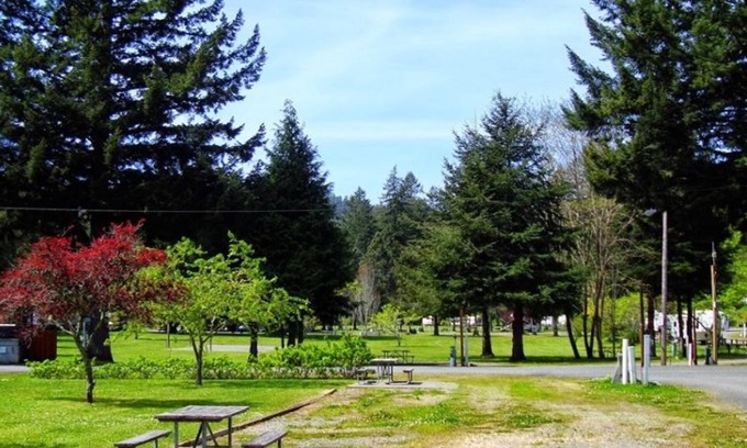 Hiouchi House | Redwood Meadows RV Resort and Cabins