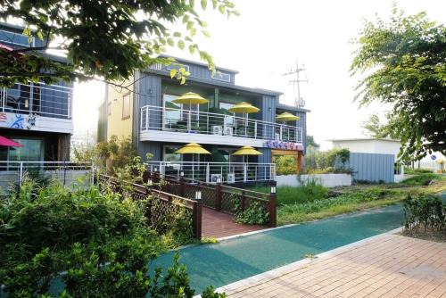 Tarimok House | Reedforest Pension Suncheon