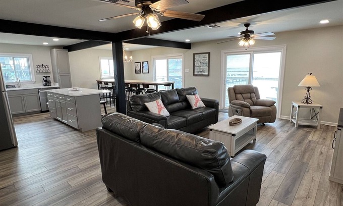 Grand Isle House | Reel Cajun - Boat Access - Island Realty