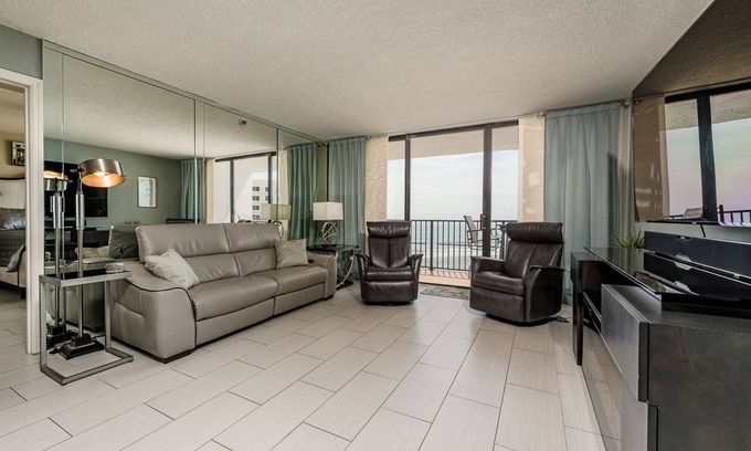 Daytona Beach Shores Condo | Reel Paradise - The Ashley