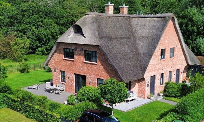 Eiderstedt Cottage | Reetdachhaus Nordstern