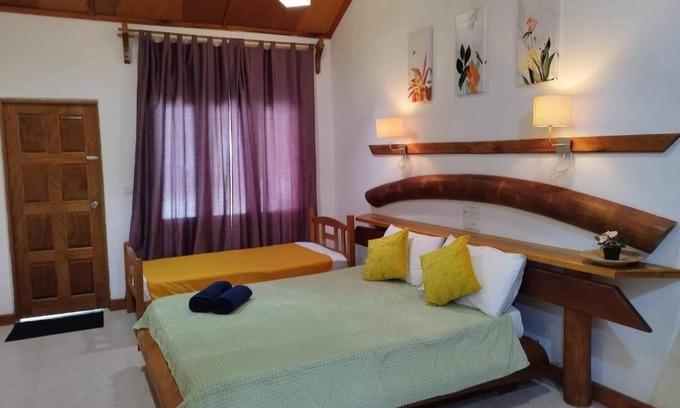 Thinadhoo House | Reethi Villa Vaavu Thinadhoo