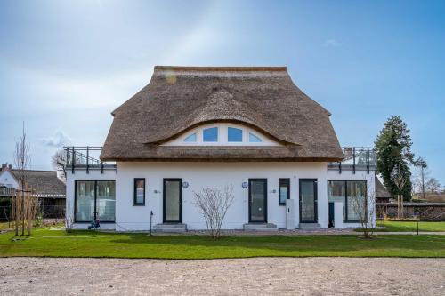 Born auf dem Darss House | Reethus Reethus 3