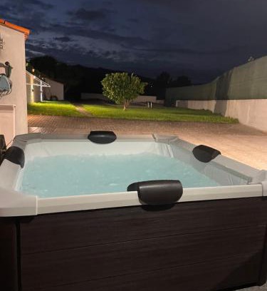 Varzea da Ovelha e Aliviada House | Refúgio da Légua