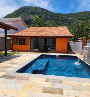 Mococa House | Refúgio de praia à beira da montanha