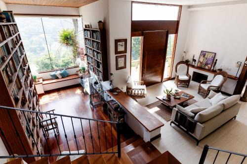 Itaipava House | Refúgio na Serra - Casa 3 suítes em Condomínio