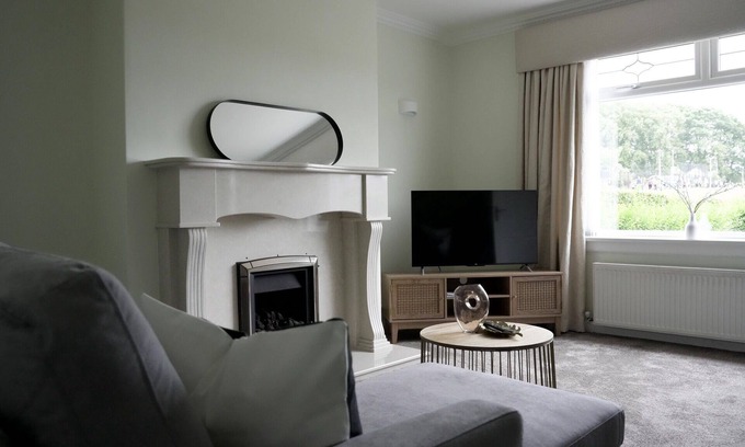 Lanark House | Refreshing Modern Home in South Lanarkshire