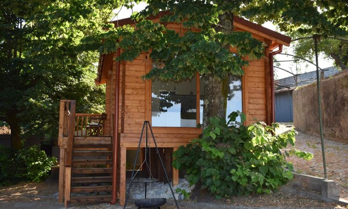 Paredes House | Refugio D Alecrim