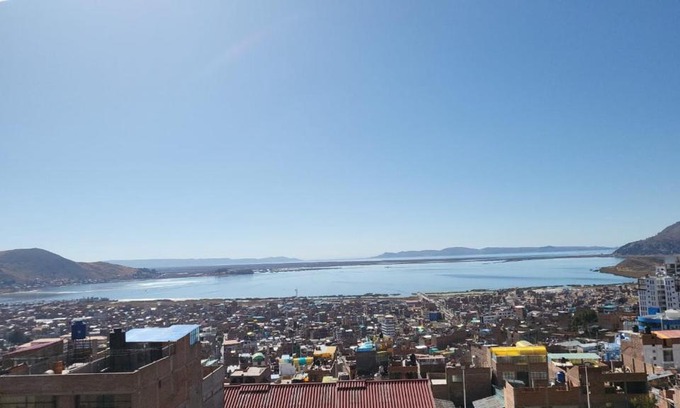 Lake Titicaca - Puno Apartment | REFUGIO PANORAMICO EN PUNO 3 Niveles con Vista al Lago Titicaca y la Ciudad
