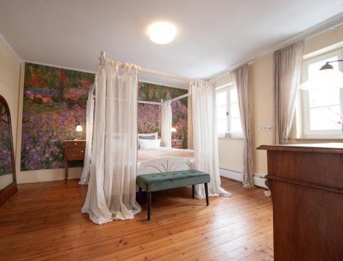 Rhodt unter Rietburg Apartment | REFUGIUM Theresienstraße 19 - Chambre Monet