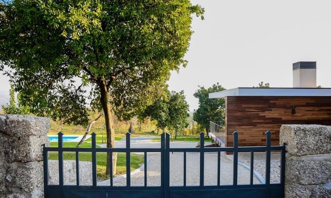 Vieira do Minho House | Regada House