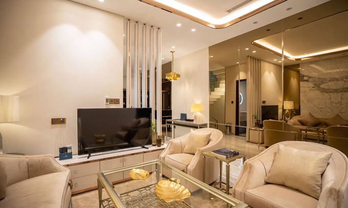 Lien Chieu House | Regal Palace Villa Danang