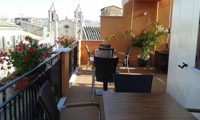 Racalmuto Hotel | Regalpetra Hotel