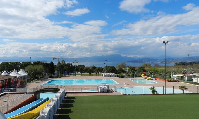 Vanon Apartment | Regarda – apartment Rosa Canina 8 with free entrance to camping and beach