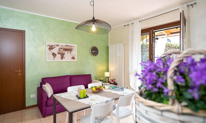 Cola Apartment | Regarda - cozy apartment L'Archetto with private garden, WiFi, pool