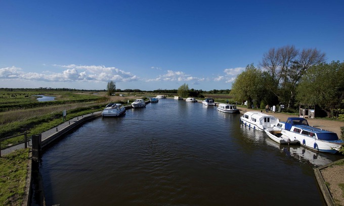 Neatishead House | Regency Guest House