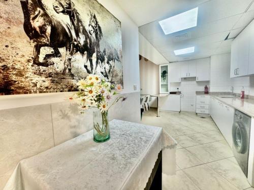 Motor City Apartment | Regent House 1 Motor City