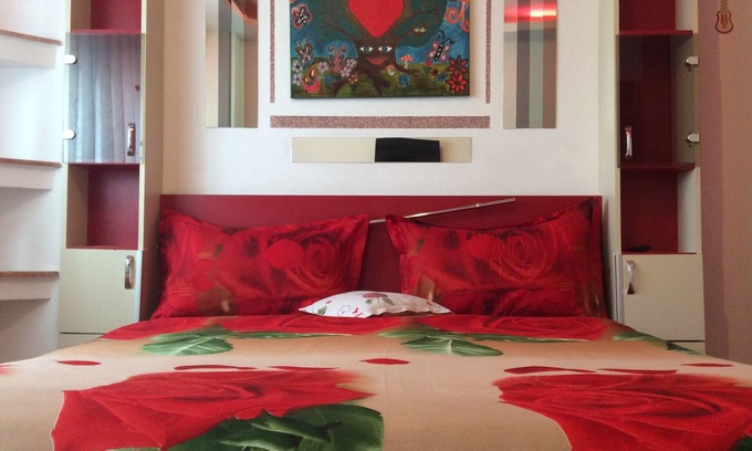 Bacau Apartment | Regim hotelier Relax-central, ultracentral-Bacau, decomandat cu 2 camere.
