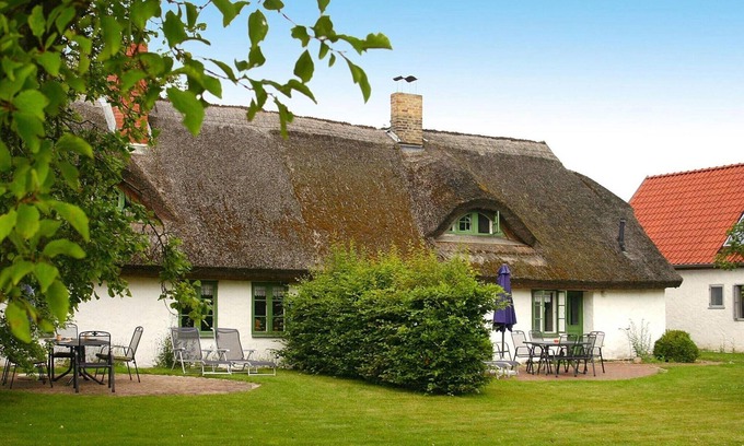 Neuenkirchen House | Reihenhäuser im Hafendorf Vieregge auf Rügen