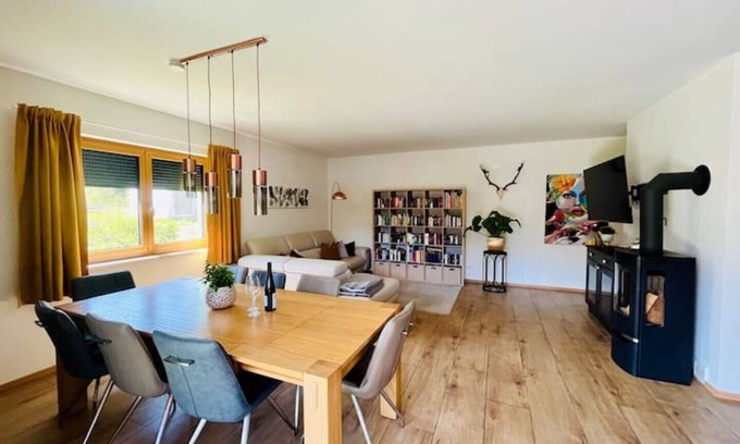 Lake Pressegger Apartment | Reizender Bungalow - mit 120qm - in Ruhiger Lage
