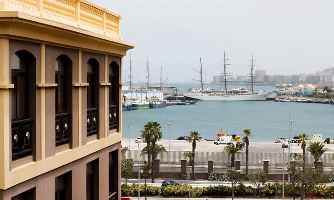 Las Palmas de Gran Canaria Ski Chalet | Rejon Home By CanariasGetaway