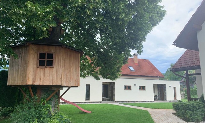 Velicna Apartment | Rekreačný domček a apartmán - Pri potoku