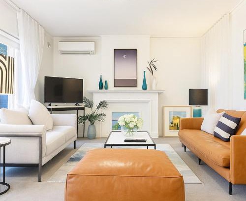 Toorak Villa | REL 3B Toorak Whitehouse Corporate home