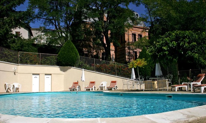 Saint-Alban-sur-Limagnole Hotel | Relais Saint Roch