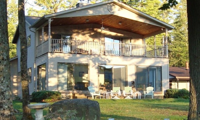 Lake George House | Relax and Enjoy Beautiful Lake George